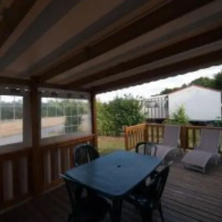 Campsite Mobil-home Avec Terrasse - 6 Pers. - Api-1-52-2015 Maulevrier