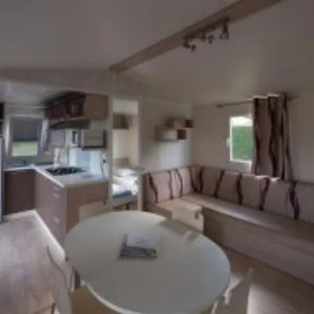 Mobil-home Avec Terrasse - 6 Pers. - Api-1-52-2015 *